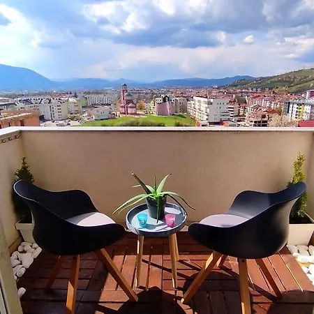 Apartment A&n *