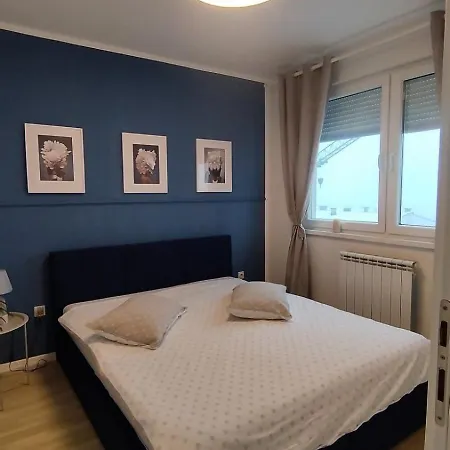 A&n Apartment *